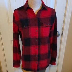 "The Boyfriend Shirt" Red Old Navy Button Down Flannel Shirt